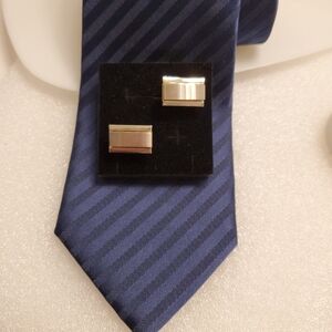 E23 Cufflinks Accent Gold Borders